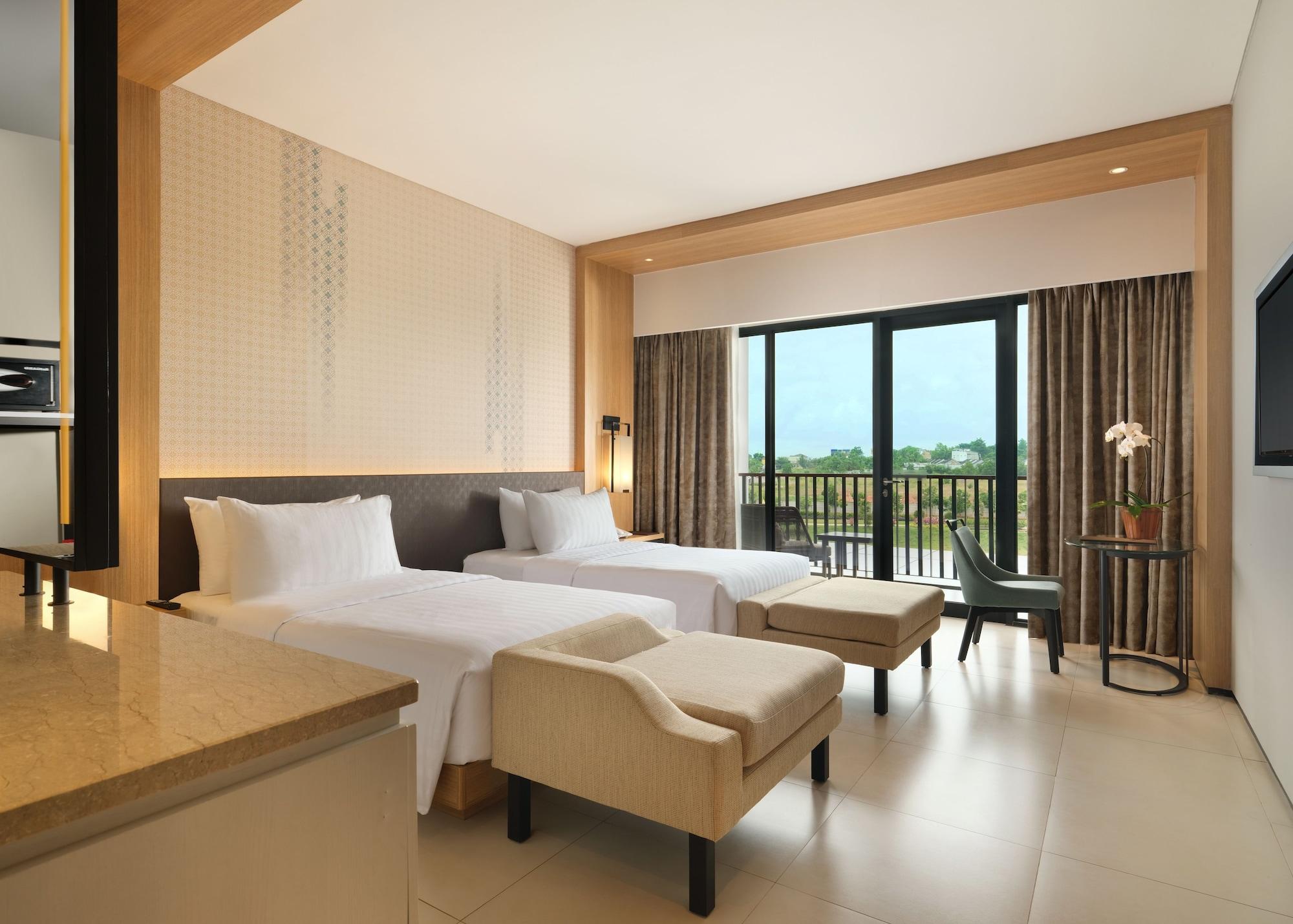 Hotel Santika Premiere Bandara Palembang Kültér fotó