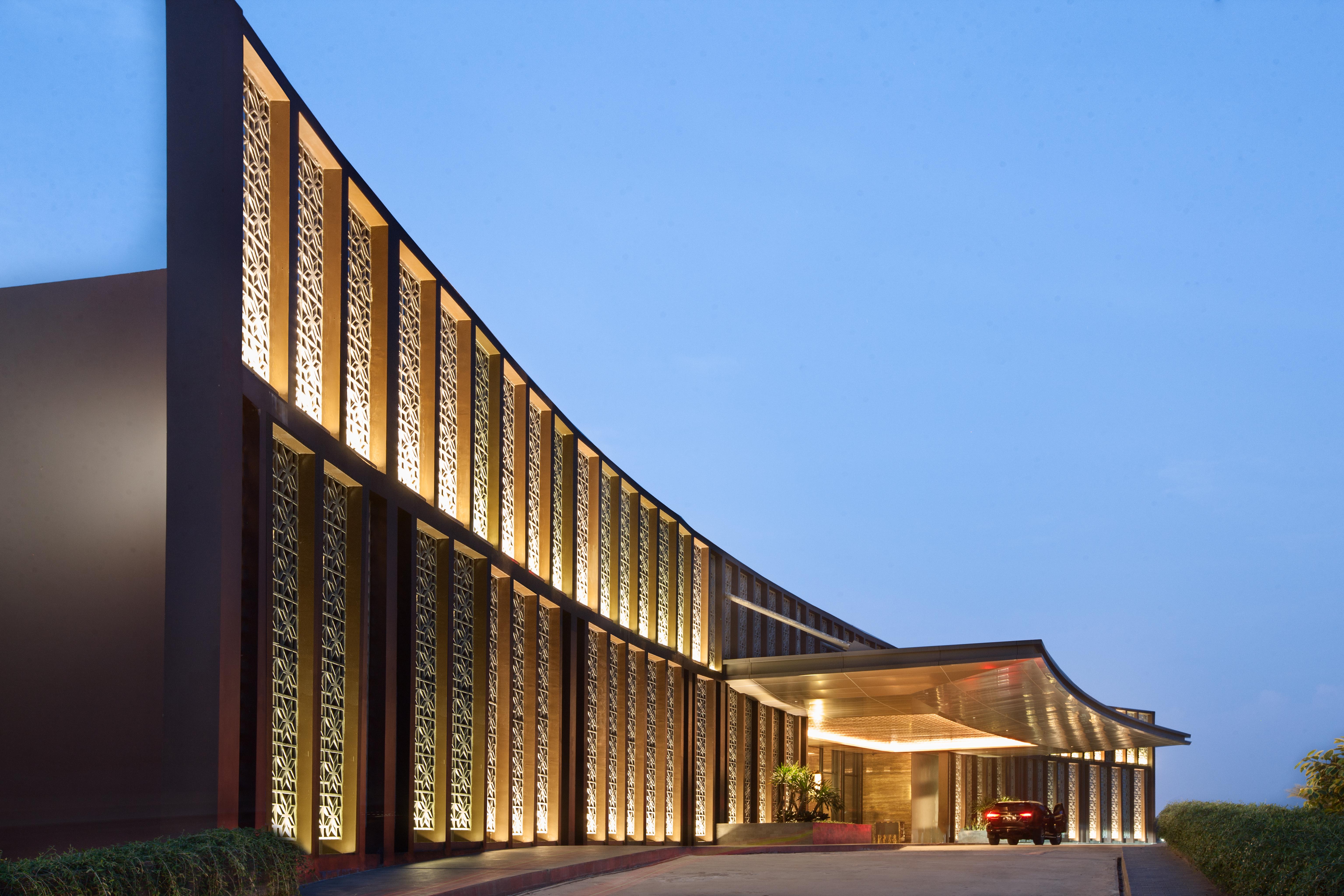Hotel Santika Premiere Bandara Palembang Kültér fotó